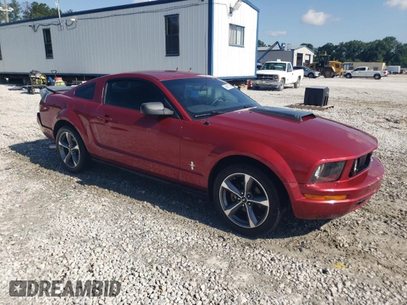 2007 Ford Mustang Deluxe с VIN 1ZVFT80N075240641, выставлен на аукционе Copart как лот 59951355 с пробегом 120 459 миль миль и Списание • Salvage title. История ставок и продаж доступна на DreamBid. Изображение 4.