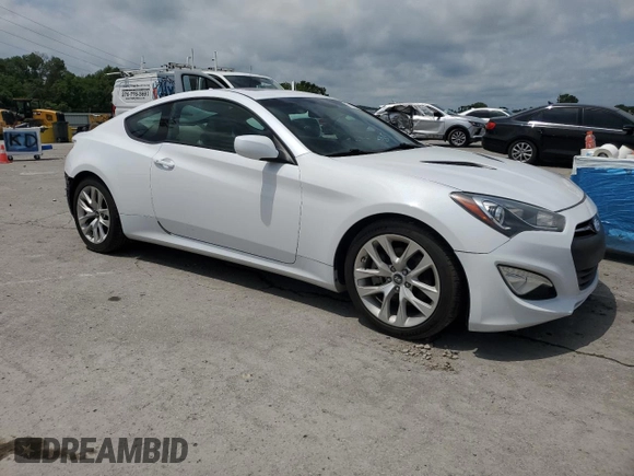 2014 Hyundai Genesis Coupe 2.0T z VIN KMHHT6KD6EU117011, wystawiony jako Copart lot #61408225 z przebiegiem 69 256 mil mil oraz Czysty tytuł • Clean title. Historia ofert i sprzedaży dostępna na DreamBid. Obrazek 4.