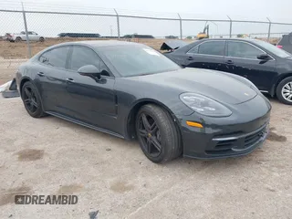 2018 Porsche Panamera 4S z VIN WP0AB2A76JL136669, wystawiony jako IAAI lot #41919699 z przebiegiem 60 044 mil mil oraz . Historia ofert i sprzedaży dostępna na DreamBid. Obrazek 1.