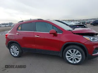 2018 Chevrolet Trax Premier with VIN 3GNCJRSBXJL245395, listed as a IAAI auction lot 41261014 with 27,306 mi miles. Bid and sale history available at carsss.com. Image 13.
