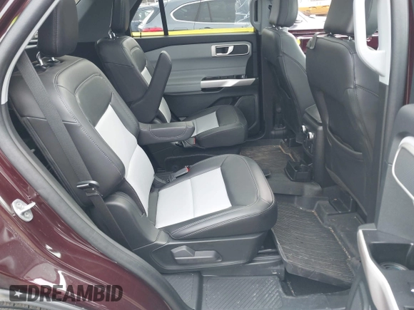 2023 Ford Explorer XLT with VIN 1FMSK8DH7PGB42506, listed as a IAAI auction lot 41610279 with 30,803 mi miles and . Bid and sale history available at carsss.com. Image 8.