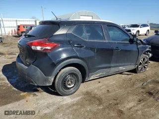 2019 Nissan Kicks SV with VIN 3N1CP5CU3KL547681, listed as a Copart auction lot 42225225 with 147,976 mi miles and Salvage Title. Bid and sale history available at carsss.com. Image 3.