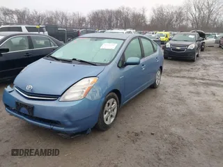 2008 Toyota Prius with VIN JTDKB20U887726550, listed as a IAAI auction lot 41211390 with 205,848 mi miles. Bid and sale history available at carsss.com. Image 2.
