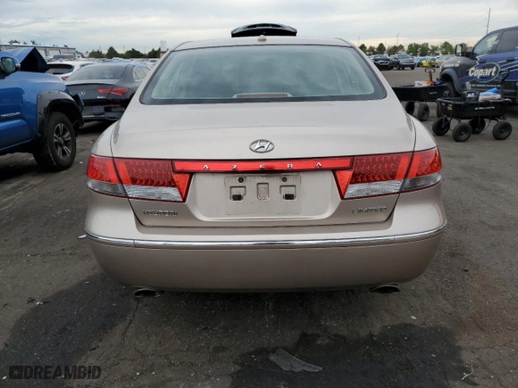 2007 Hyundai Azera SE with VIN KMHFC46F57A227589, listed as a Copart auction lot 68121904 with 105,724 mi miles and Salvage Title. Bid and sale history available at carsss.com. Image 6.