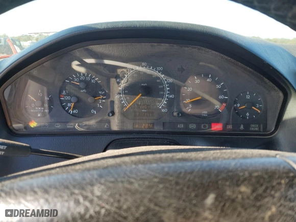 1997 Mercedes-Benz SL-Class with VIN WDBFA63F2VF146008, listed as a Copart auction lot 87655655 with 212,356 mi miles and Clean Title. Bid and sale history available at carsss.com. Image 9.