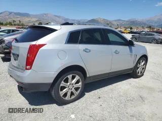 2015 Cadillac SRX Performance Collection with VIN 3GYFNFE31FS595552, listed as a Copart auction lot 55849145 with 149,601 mi miles and Salvage title. Bid and sale history available at DreamBid. Image 3.