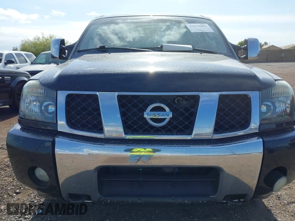 2006 Nissan Titan LE z VIN 1N6AA07B86N558017, wystawiony jako IAAI lot #42179803 z przebiegiem 185 367 mil mil oraz . Historia ofert i sprzedaży dostępna na DreamBid. Obrazek 6.