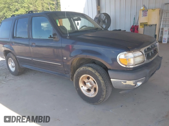 2000 Ford Explorer XLT with VIN 1FMZU63P4YUB12078, listed as a IAAI auction lot 42333783 with 344,100 mi miles and . Bid and sale history available at DreamBid. Image 1.