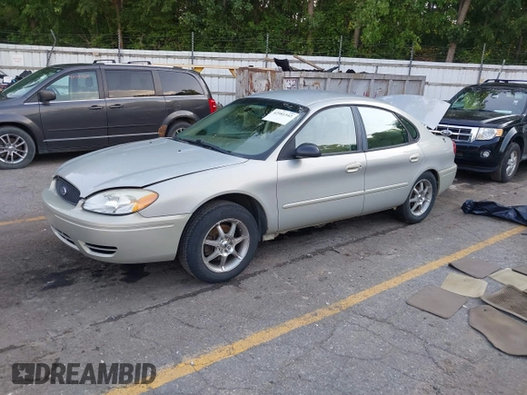 2006 Ford Taurus SE with VIN 1FAFP53UX6A184373, listed as a IAAI auction lot 42581542 with Not provided miles and . Bid and sale history available at DreamBid. Image 17.