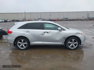 2009 Toyota Venza with VIN 4T3ZK11A69U010829, listed as a IAAI auction lot 41833610 with 194,791 mi miles. Bid and sale history available at carsss.com. Image 13.