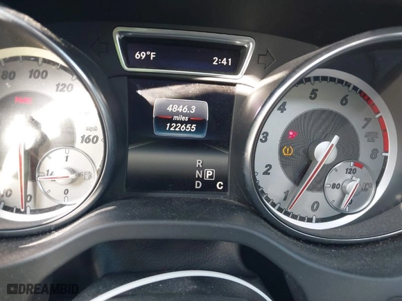 2016 Mercedes-Benz GLA with VIN WDCTG4GB5GJ199567, listed as a IAAI auction lot 41225649 with 122,655 mi miles. Bid and sale history available at carsss.com. Image 7.