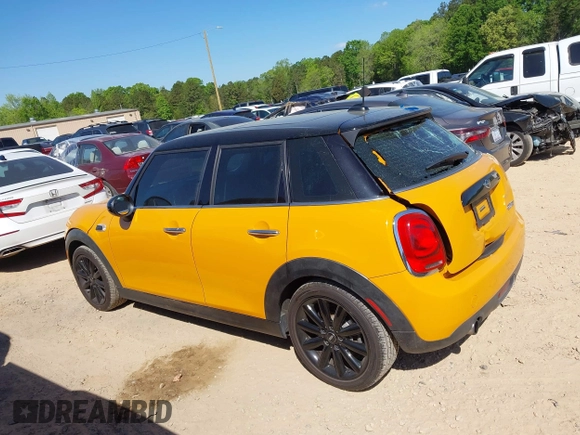 2016 MINI Hardtop 4 Door with VIN WMWXU1C58G2D08712, listed as a IAAI auction lot 42038278 with 96,874 mi miles and . Bid and sale history available at DreamBid. Image 14.
