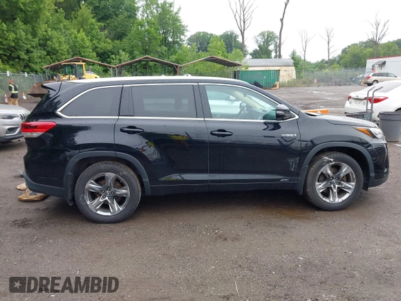 2018 Toyota Highlander Hybrid Limited with VIN 5TDDGRFH1JS050550, listed as a IAAI auction lot 42524426 with 179,408 mi miles and . Bid and sale history available at DreamBid. Image 13.