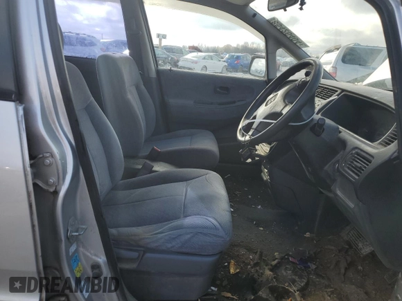1995 Honda Odyssey with VIN RA21049652, listed as a Copart auction lot 85426404 with 271,632 mi miles and Clean title. Bid and sale history available at DreamBid. Image 7.