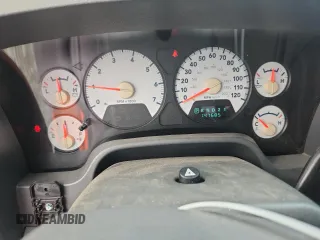 2006 Dodge 1500 SLT z VIN 1D7HA18236S685870, wystawiony jako Copart lot #59186375 z przebiegiem 147 685 mil mil oraz Szkoda całkowita • Salvage title. Historia ofert i sprzedaży dostępna na DreamBid. Obrazek 9.