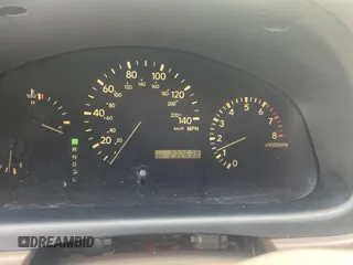 2003 Lexus RX 300 z VIN JTJHF10U330298457, wystawiony jako Copart lot #58005605 z przebiegiem 232 639 mil mil oraz Czysty tytuł • Clean title. Historia ofert i sprzedaży dostępna na DreamBid. Obrazek 8.