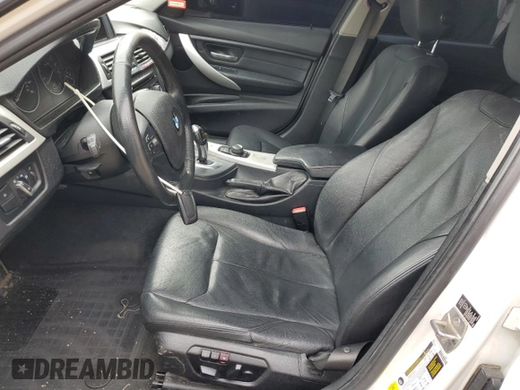 2013 BMW 3 Series 328i with VIN WBA3A5C53DF357929, listed as a Copart auction lot 49195795 with 163,231 mi miles and Salvage title. Bid and sale history available at DreamBid. Image 7.