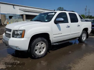 2008 Chevrolet Avalanche 2LT with VIN 3GNFK12328G151177, listed as a Copart auction lot 60308775 with 180,967 mi miles and Salvage title. Bid and sale history available at DreamBid. Image 1.