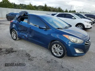 2014 Hyundai Elantra GT with VIN KMHD35LH2EU181072, listed as a Copart auction lot 76887584 with 0 mi miles and Salvage Title. Bid and sale history available at carsss.com. Image 4.