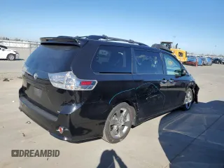 2014 Toyota Sienna SE with VIN 5TDXK3DC2ES482229, listed as a Copart auction lot 47080475 with 316,711 mi miles and Salvage Title. Bid and sale history available at DreamBid. Image 3.
