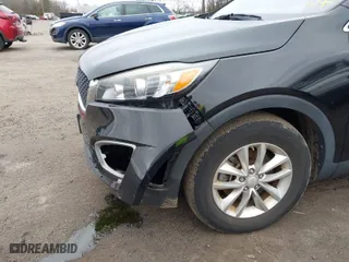 2016 Kia Sorento LX with VIN 5XYPG4A33GG003845, listed as a IAAI auction lot 41740973 with 73,234 mi miles. Bid and sale history available at carsss.com. Image 18.