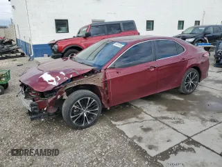 2018 Toyota Camry LE с VIN 4T1B11HK7JU556202, выставлен на аукционе Copart как лот 54951055 с пробегом 55 896 миль миль и Списание • Salvage title. История ставок и продаж доступна на DreamBid. Изображение 1.