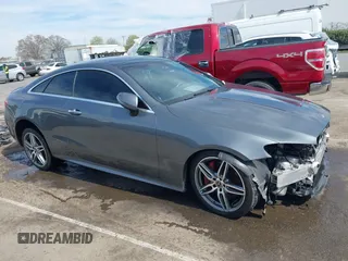 2018 Mercedes-Benz E-Class E 400 with VIN WDD1J6FB3JF018946, listed as a IAAI auction lot 41532585 with 75,213 mi miles. Bid and sale history available at carsss.com. Image 14.