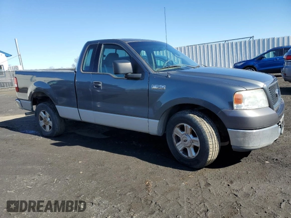 2004 Ford F-150 XL with VIN 1FTRF12W94NC39665, listed as a Copart auction lot 45469065 with 215,278 mi miles and Clean Title. Bid and sale history available at carsss.com. Image 4.