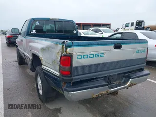 1997 Dodge 1500 with VIN 1B7HF16Y7VJ525773, listed as a IAAI auction lot 42178753 with 6,479 mi miles and . Bid and sale history available at DreamBid. Image 3.