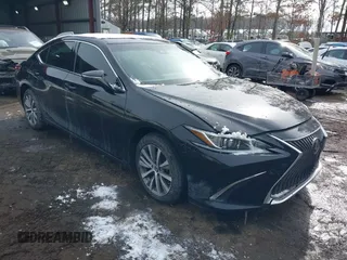 2020 Lexus ES with VIN 58ADZ1B1XLU066527, listed as a IAAI auction lot 41357739 with 41,079 mi miles. Bid and sale history available at carsss.com. Image 1.