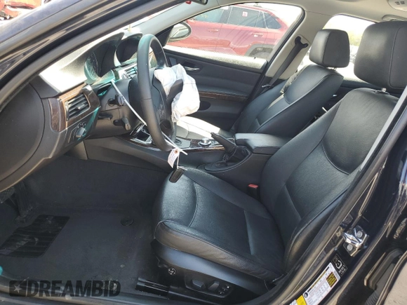 2006 BMW 3 Series 325i with VIN WBAVB13516PT14122, listed as a Copart auction lot 53424365 with 164,825 mi miles and Salvage title. Bid and sale history available at DreamBid. Image 7.