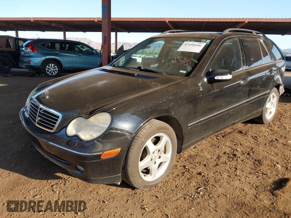 2002 Mercedes-Benz C 230/260/280/320 with VIN WDBRH64J92F163962, listed as a IAAI auction lot 42450686 with Not provided miles and . Bid and sale history available at DreamBid. Image 18.