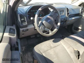 2019 Ford F-150 XL with VIN 1FTMF1C57KKD38404, listed as a Copart auction lot 46847675 with 213,349 mi miles and Clean Title. Bid and sale history available at carsss.com. Image 8.