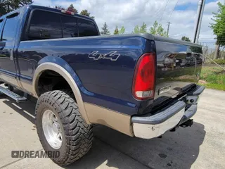 2005 Ford F-250 XL с VIN 1FTSW21P55EC70561, выставлен на аукционе Copart как лот 58500605 с пробегом 122 723 миль миль и На запчасти • Non repairable. История ставок и продаж доступна на DreamBid. Изображение 3.