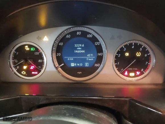 2012 Mercedes-Benz GLK-Class GLK 350 with VIN WDCGG8HB6CF867834, listed as a IAAI auction lot 41730716 with 146,044 mi miles. Bid and sale history available at carsss.com. Image 7.