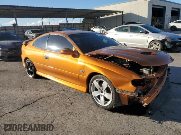 2006 Pontiac GTO z VIN 6G2VX12U26L832381, wystawiony jako Copart lot #79539604 z przebiegiem 116 157 mil mil oraz Szkoda całkowita • Salvage title. Historia ofert i sprzedaży dostępna na DreamBid. Obrazek 4.