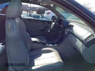 2002 Mercedes-Benz CLK 320/430 with VIN WDBLJ70G92T093794, listed as a IAAI auction lot 41239094 with 237,286 mi miles and . Bid and sale history available at DreamBid. Image 5.
