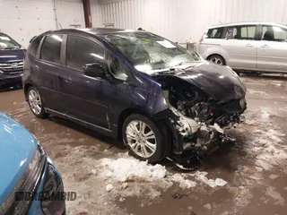 2010 Honda Fit Sport с VIN JHMGE8H47AC013526, выставлен на аукционе IAAI как лот 41617145 с пробегом 108 459 миль миль и . История ставок и продаж доступна на DreamBid. Изображение 1.