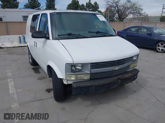 2005 Chevrolet Astro Cargo Van with VIN 1GCDM19X65B125902, listed as a IAAI auction lot 41896346 with 128,598 mi miles. Bid and sale history available at carsss.com. Image 6.