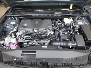 2025 Toyota Camry LE z VIN 4T1DBADK4SU520156, wystawiony jako IAAI lot #41865277 z przebiegiem 220 mil mil oraz . Historia ofert i sprzedaży dostępna na DreamBid. Obrazek 10.