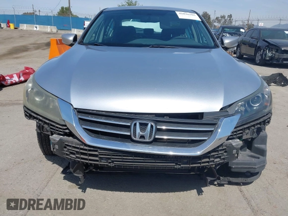 2014 Honda Accord LX z VIN 1HGCR2F39EA108474, wystawiony jako IAAI lot #41826805 z przebiegiem 224 219 mil mil oraz . Historia ofert i sprzedaży dostępna na DreamBid. Obrazek 13.