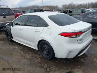 2021 Toyota Corolla LE with VIN 5YFEPMAE8MP222820, listed as a IAAI auction lot 41639349 with 97,941 mi miles. Bid and sale history available at carsss.com. Image 3.