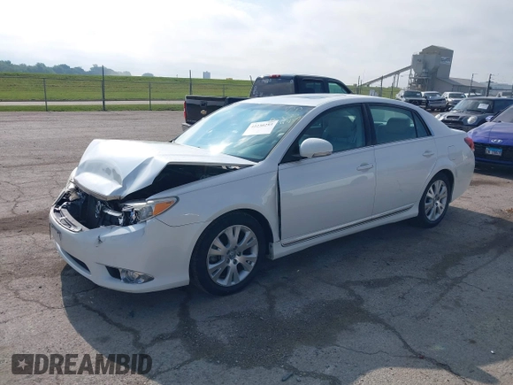 2012 Toyota Avalon with VIN 4T1BK3DB1CU454489, listed as a IAAI auction lot 42230293 with 197,117 mi miles and . Bid and sale history available at DreamBid. Image 19.