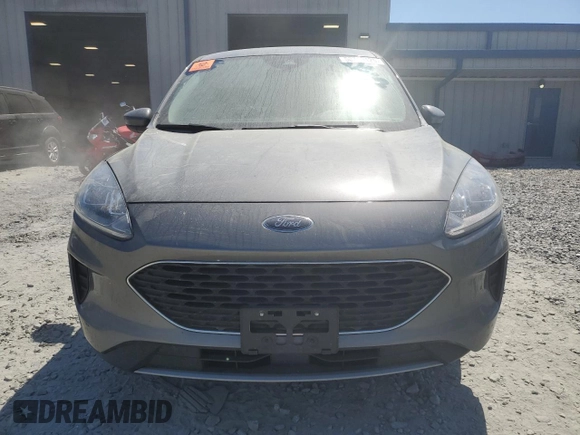 2021 Ford Escape SE with VIN 1FMCU0G66MUB28670, listed as a Copart auction lot 50710125 with 83,896 mi miles and Salvage title. Bid and sale history available at DreamBid. Image 5.