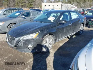 2019 Nissan Altima SL with VIN 1N4BL4EW7KC133107, listed as a IAAI auction lot 41433636 with 70,719 mi miles and . Bid and sale history available at carsss.com. Image 18.