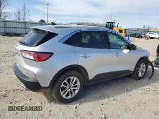 2020 Ford Escape SE z VIN 1FMCU9G66LUC74084, wystawiony jako Copart lot #55662085 z przebiegiem 71 311 mil mil oraz Szkoda całkowita • Salvage title. Historia ofert i sprzedaży dostępna na DreamBid. Obrazek 3.