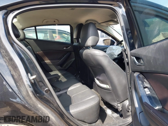 2018 Mazda 3 Touring with VIN 3MZBN1V34JM261565, listed as a IAAI auction lot 41795238 with 121,112 mi miles. Bid and sale history available at carsss.com. Image 8.