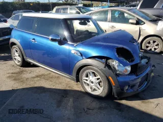 2008 MINI Hardtop S with VIN WMWMF73538TV38182, listed as a Copart auction lot 87661395 with 38,128 mi miles and Salvage Title. Bid and sale history available at DreamBid. Image 4.