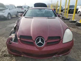 2007 Mercedes-Benz SLK 350 with VIN WDBWK56F57F134005, listed as a Copart auction lot 42755005 with 132,725 mi miles and Salvage title. Bid and sale history available at DreamBid. Image 5.