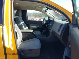 2016 Chevrolet Colorado 2WD WT with VIN 1GCHSBEA4G1250193, listed as a IAAI auction lot 41756212 with 76,380 mi miles. Bid and sale history available at carsss.com. Image 5.